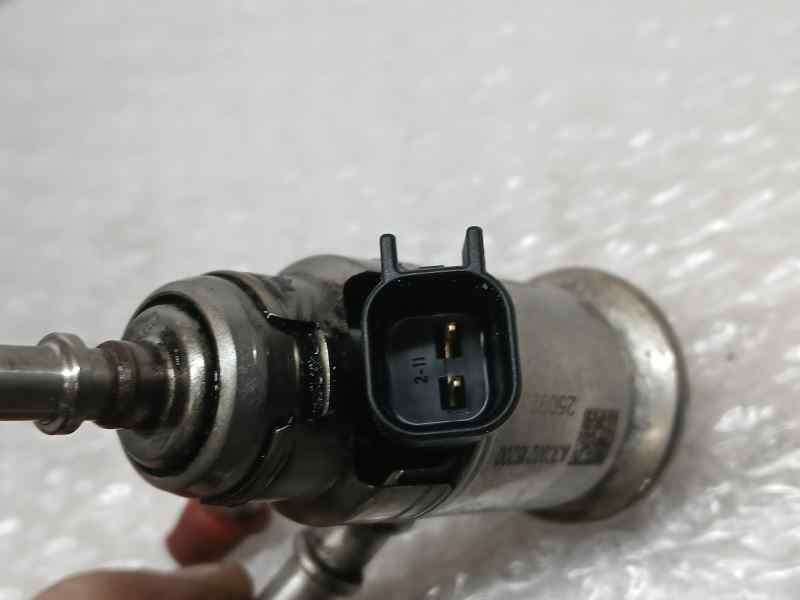 Recambio de inyector adblue para peugeot 3008 allure pack referencia OEM IAM 9842811780 A3C0021620 