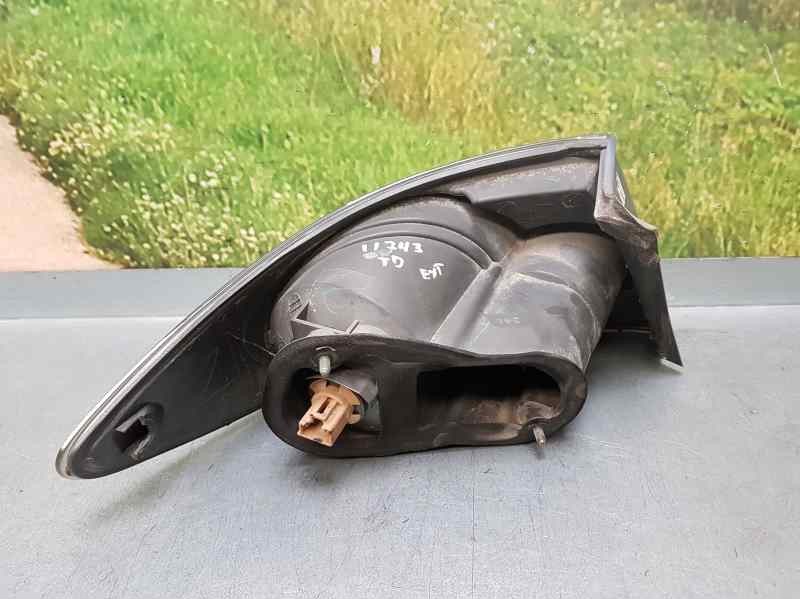 Recambio de piloto trasero derecho para mazda 6 berlina (gg) 2.0 crtd 136 active (5-ptas.) referencia OEM IAM  ROZADO EXTERIOR