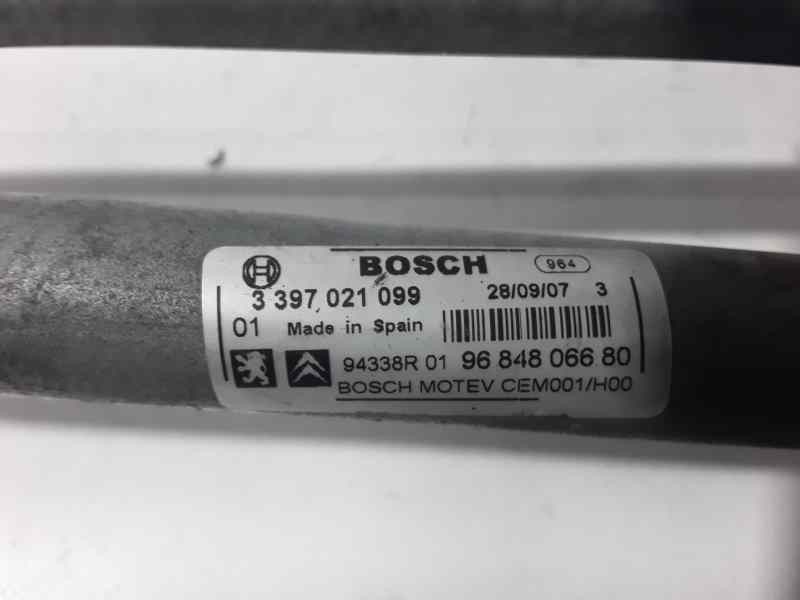 Recambio de motor limpia delantero para peugeot 308 confort referencia OEM IAM 9684806680 3397021099 BOSCH