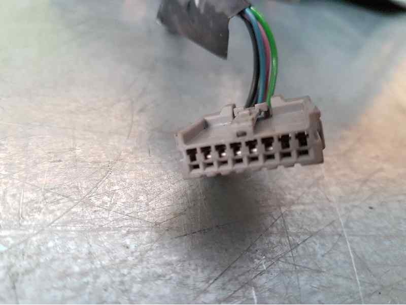 Recambio de retrovisor derecho para nissan primera berlina (p12) acenta referencia OEM IAM 96301AU422 5 CABLES ELECTRICO