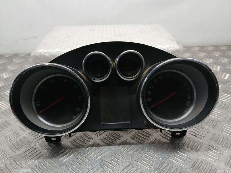 Recambio de cuadro instrumentos para opel astra j lim. excellence referencia OEM IAM 13460582 600775881 