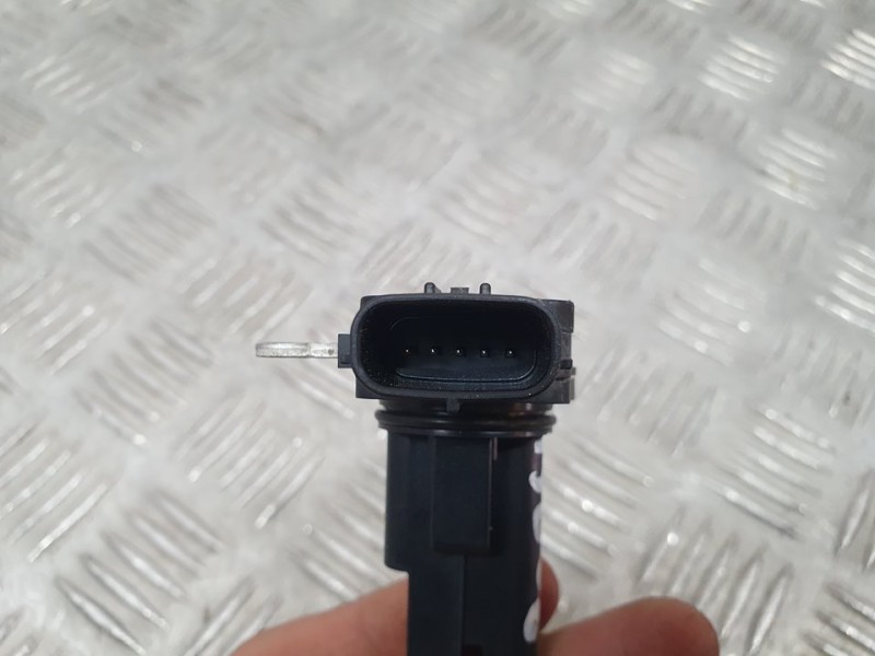 Recambio de caudalimetro para toyota yaris hybrid feel referencia OEM IAM 222040V020 VN1974005380 DENSO