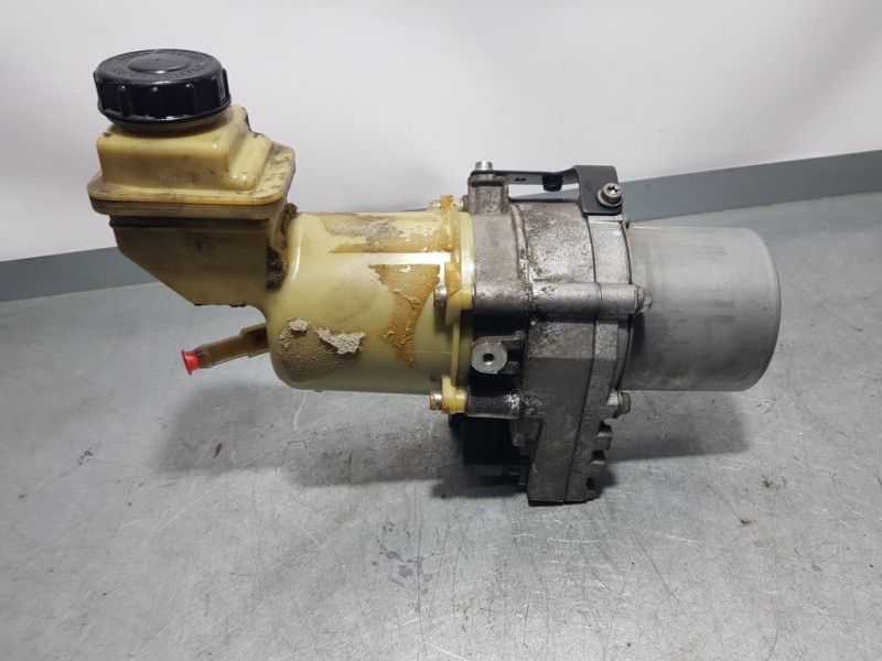 Recambio de bomba direccion electrica para renault laguna grandtour iii initiale referencia OEM IAM 481100033R A5097167H HPI