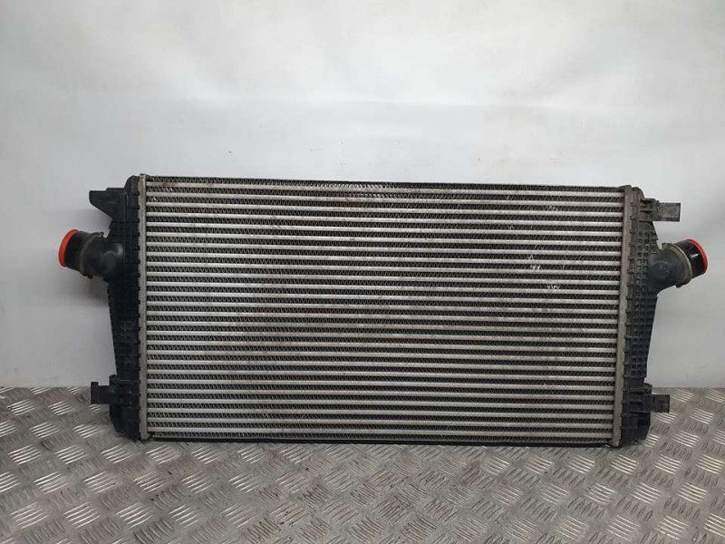 Recambio de intercooler para chevrolet cruze lt referencia OEM IAM 13267647  