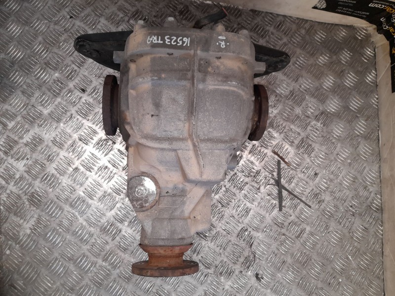 Recambio de diferencial trasero para ssangyong kyron 2.7 xdi 4x4 referencia OEM IAM 40032453  