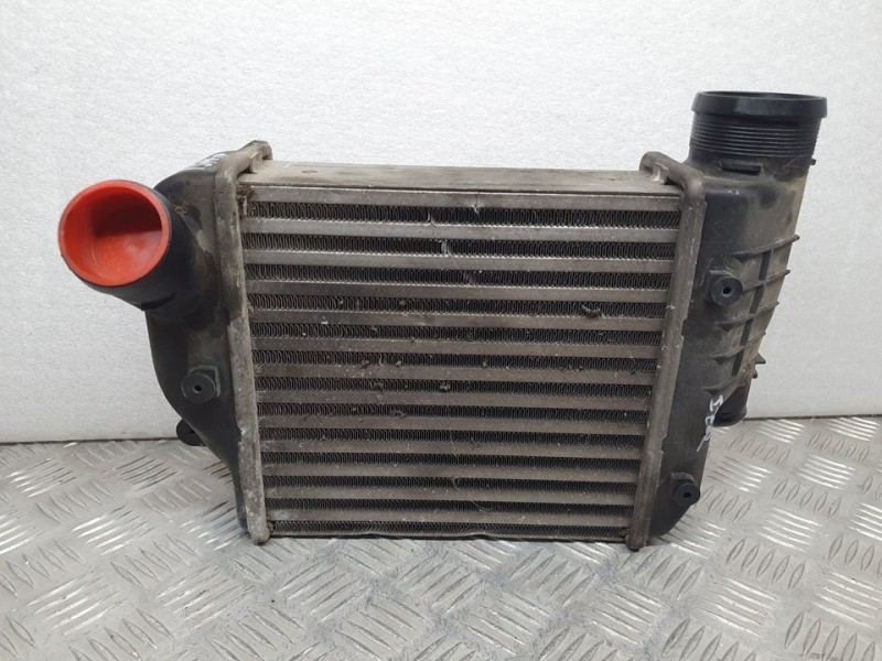 Recambio de intercooler para audi a6 avant (4f5) 3.0 tdi quattro referencia OEM IAM 4F0145805E  