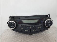 Recambio de mando climatizador para toyota yaris hybrid feel referencia OEM IAM SIN REF  