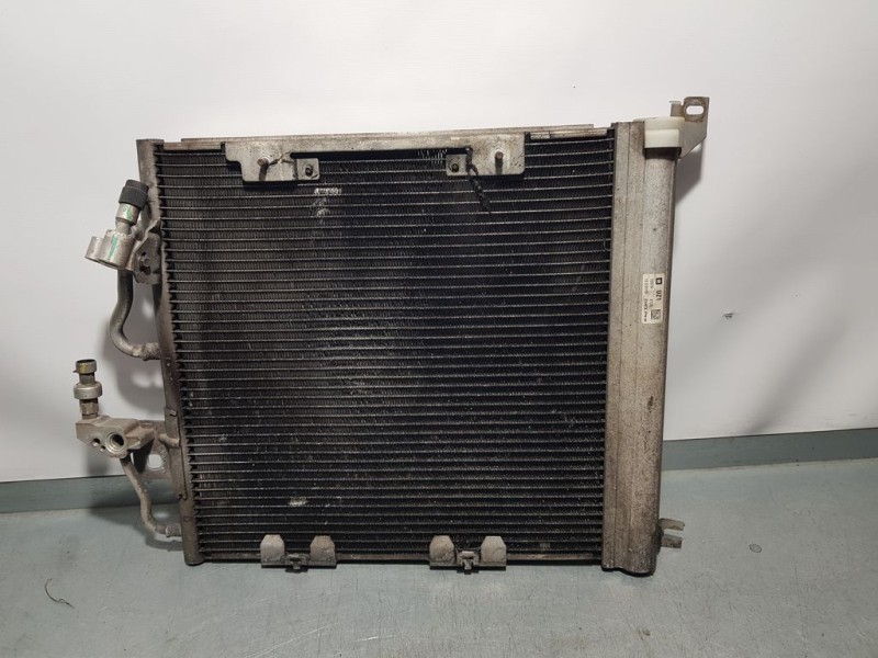 Recambio de condensador / radiador aire acondicionado para opel zafira b cosmo referencia OEM IAM 13129195 1557A DELPHI
