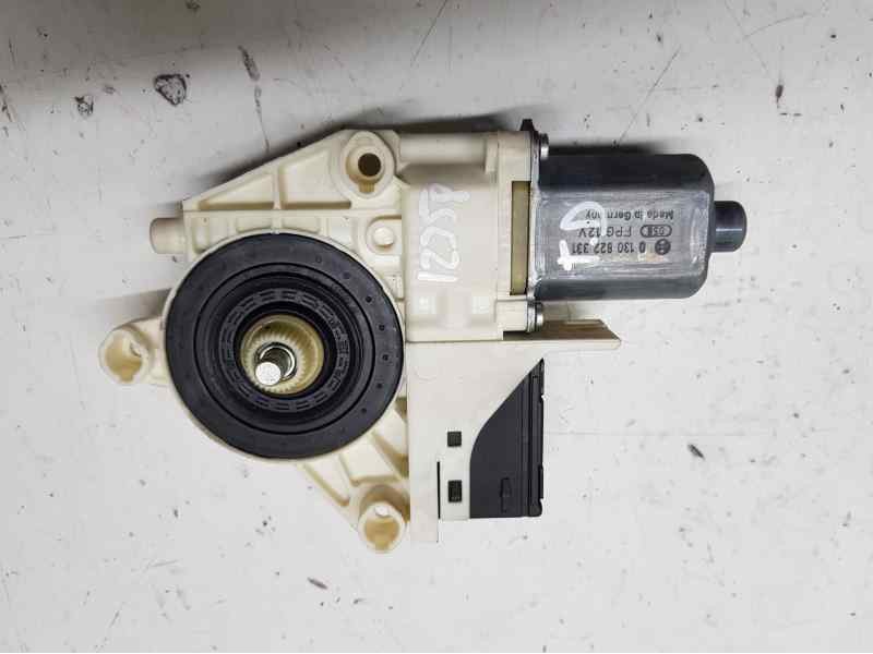 Recambio de motor elevalunas trasero derecho para renault laguna grandtour iii initiale referencia OEM IAM 827300001R 6 PINS ELE