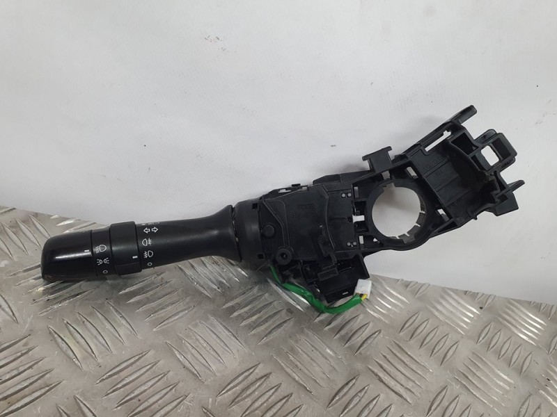 Recambio de mando luces para toyota yaris hybrid feel referencia OEM IAM 0D30017F938  