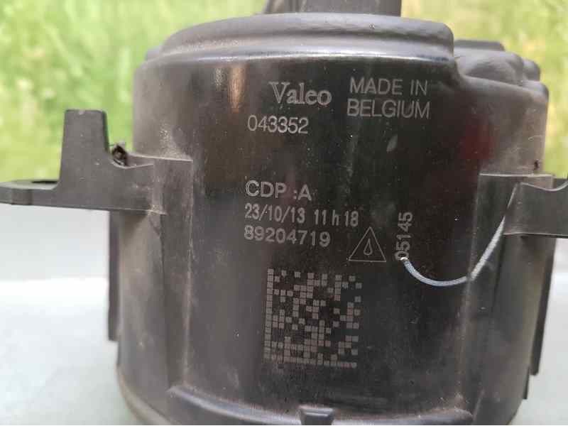 Recambio de faro antiniebla derecho para renault laguna grandtour iii initiale referencia OEM IAM 8200074008 89204719 VALEO