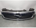 Recambio de rejilla delantera para opel zafira b cosmo referencia OEM IAM 13136136  C PATAS BAJO ROTAS
