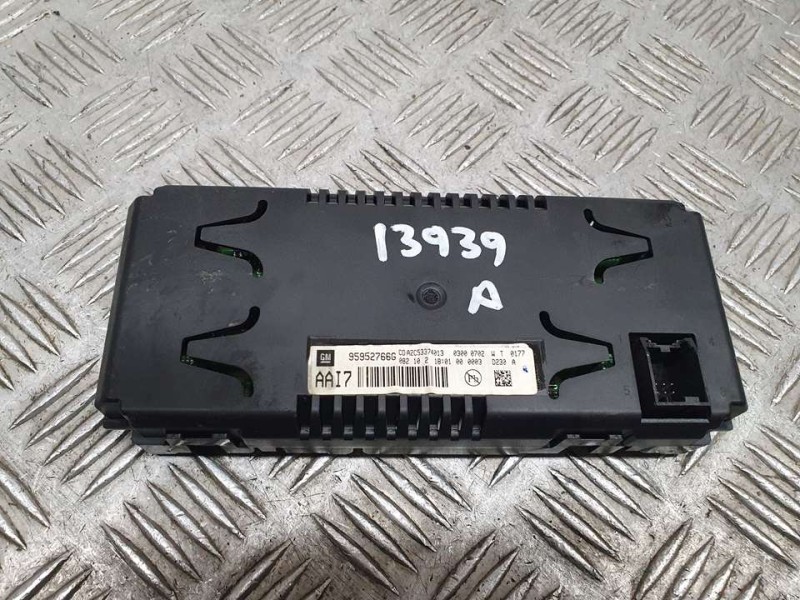 Recambio de pantalla multifuncion para chevrolet cruze lt referencia OEM IAM 95952766G A2C53374013 