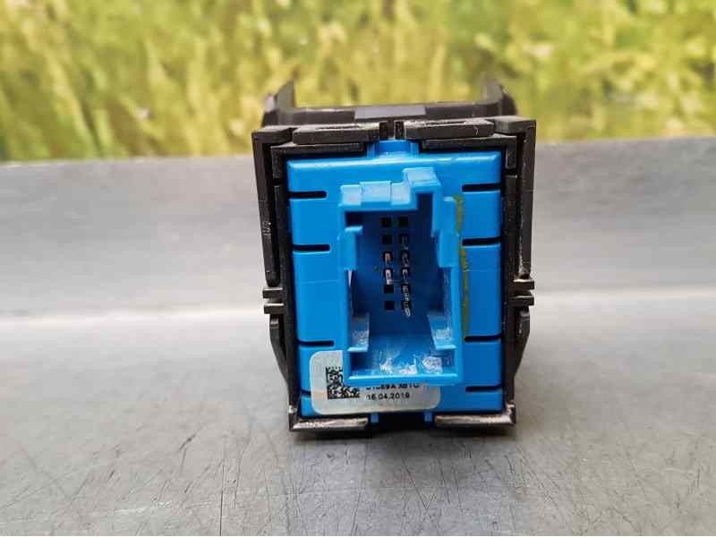 Recambio de boton freno mano electrico para peugeot rifter active bluehdi 130 s&s eat8 standar referencia OEM IAM 9813146377 101