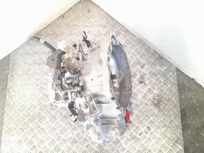 Recambio de caja cambios para kia rio (yb) hibrid referencia OEM IAM U31VNH 6VELOCIDADES 006196