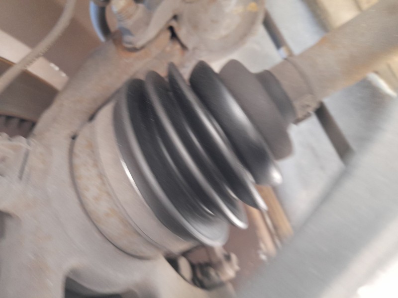 Recambio de transmision delantera derecha para hyundai i30 (fd) 1.6 crdi referencia OEM IAM 495002L210  