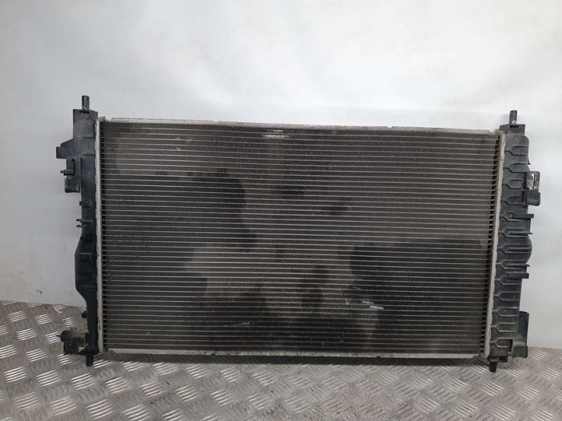Recambio de radiador agua para chevrolet cruze lt referencia OEM IAM 52422305 10D09BQ 