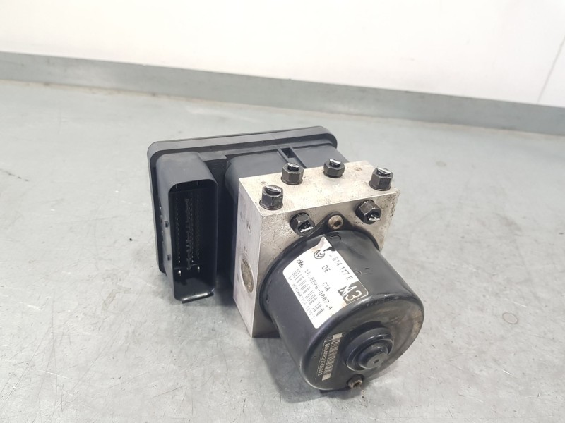 Recambio de abs para seat leon (1m1) 1.4 16v referencia OEM IAM 1J0614117E  
