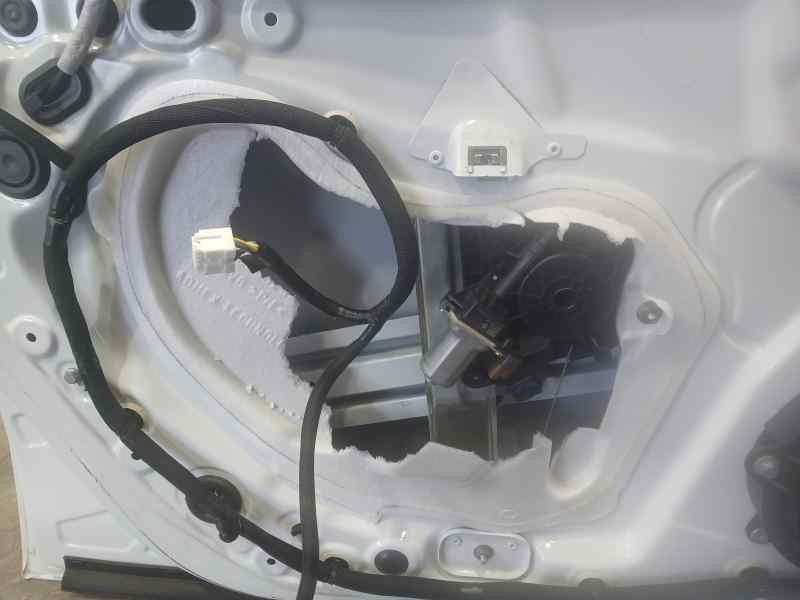 Recambio de elevalunas delantero izquierdo para nissan towstar acenta referencia OEM IAM 8070100Q2A  ELECTRICO