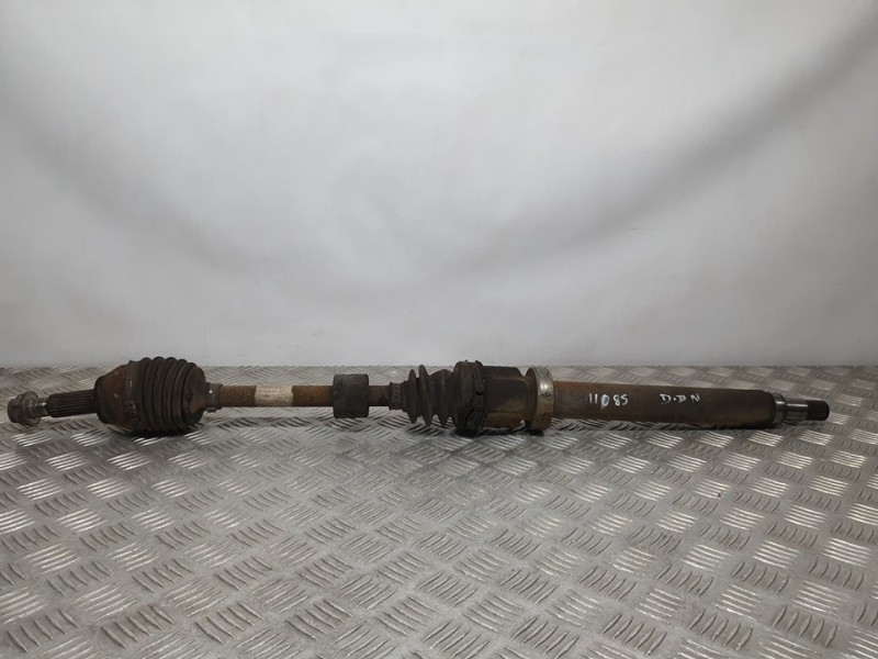 Recambio de transmision delantera derecha para ford fiesta (cb1) trend referencia OEM IAM 8V513B436AE  