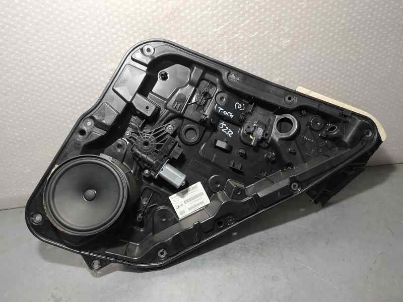 Recambio de elevalunas trasero derecho para infiniti q30 1.5d referencia OEM IAM 827205DM0A  ELECTRICO 5 PINES