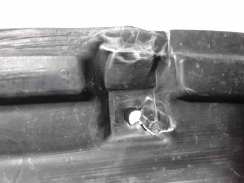 Recambio de cubrecarter para toyota yaris ts referencia OEM IAM   