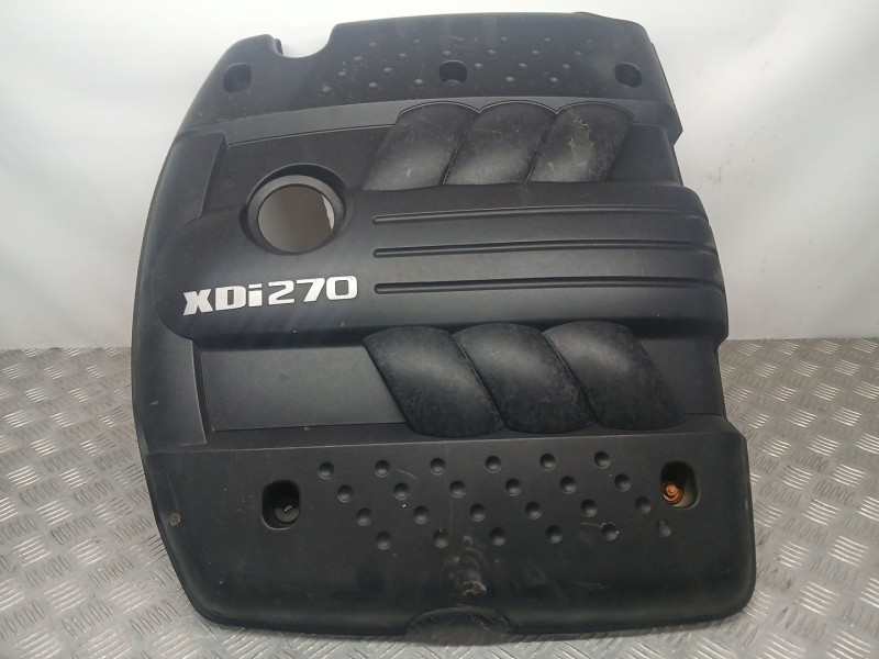 Recambio de tapa motor para ssangyong kyron 2.7 xdi 4x4 referencia OEM IAM 6650101214  