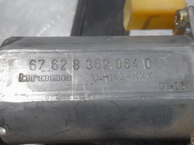 Recambio de elevalunas delantero izquierdo para bmw 3 coupé (e46) 318 ci referencia OEM IAM 8204179 676283620640 BROSE