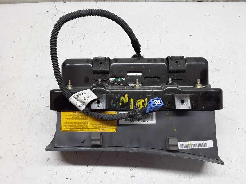 Recambio de kit airbag para kia shuma 1.5 rs 5 berlina referencia OEM IAM 02AA677F0A  