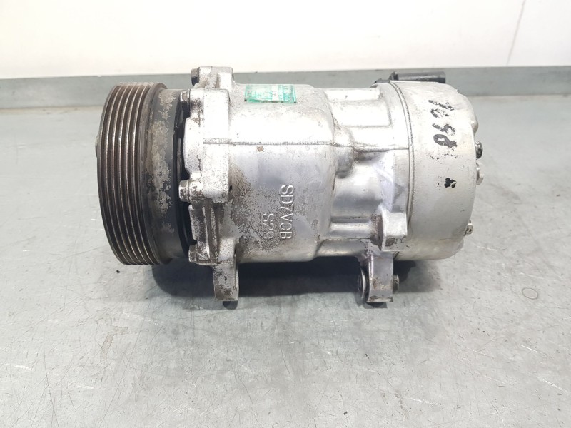 Recambio de compresor aire acondicionado para seat leon (1m1) 1.4 16v referencia OEM IAM 1J0820803N  