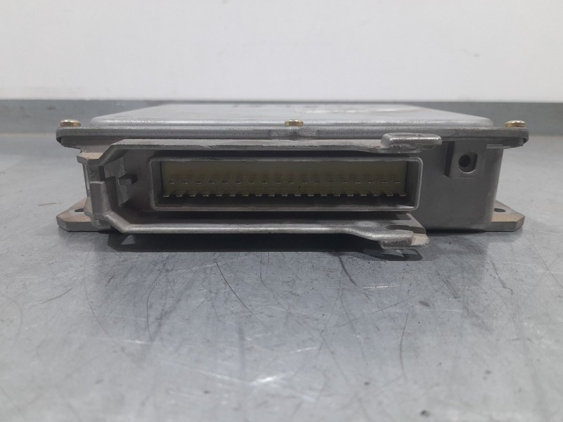 Recambio de centralita motor uce para peugeot 106 (s1) kid referencia OEM IAM 9617150080 BOSCH 261200780