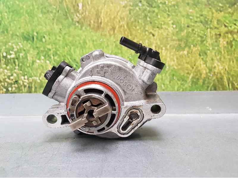 Recambio de depresor freno / bomba vacio para peugeot 308 1.6 16v hdi referencia OEM IAM 9804021880  BOSCH