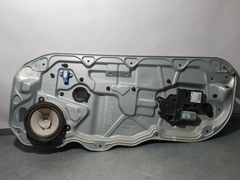 Recambio de elevalunas delantero derecho para volvo c30 1.6 d referencia OEM IAM 8679979RH 979037100 MITSUBA ELECTRICO