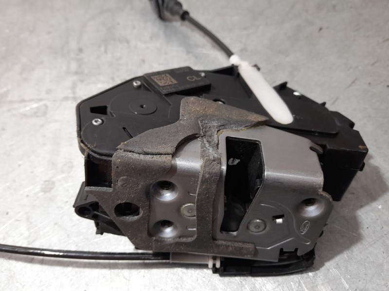 Recambio de cerradura puerta delantera izquierda para ford fiesta (cb1) ambiente referencia OEM IAM 2049023  