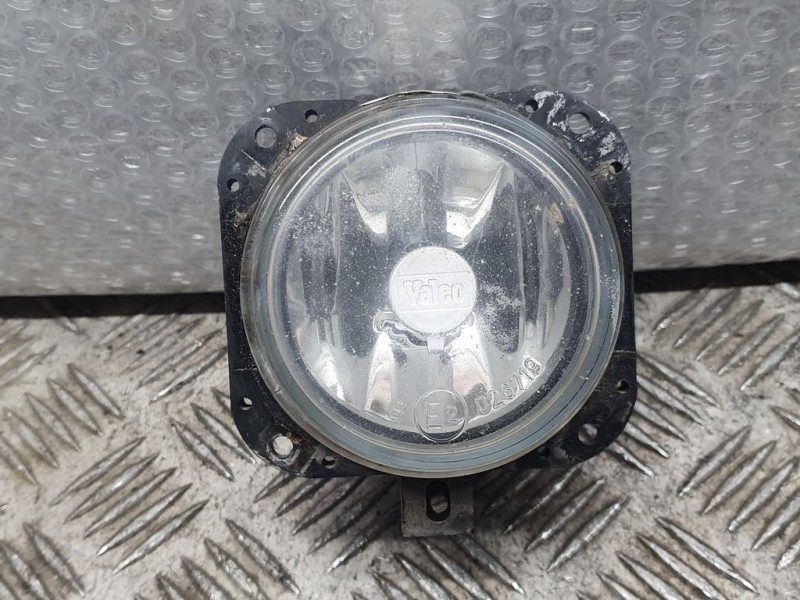 Recambio de faro antiniebla izquierdo para citroën xsara picasso 2.0 hdi referencia OEM IAM 9638225680 67721222 