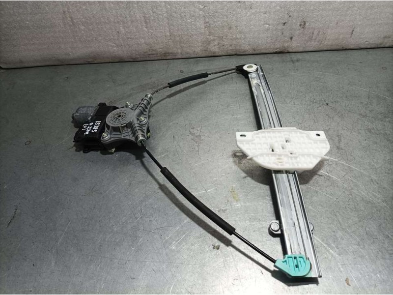 Recambio de elevalunas delantero izquierdo para kia rio (yb) hibrid referencia OEM IAM 82401H8110 F00S1N2193 BOSCH