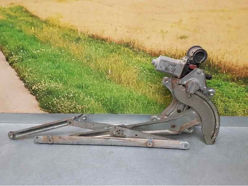 Recambio de elevalunas trasero derecho para toyota avensis verso (m20) 2.0 d4-d sol referencia OEM IAM 8571044050 0620401571 ELE