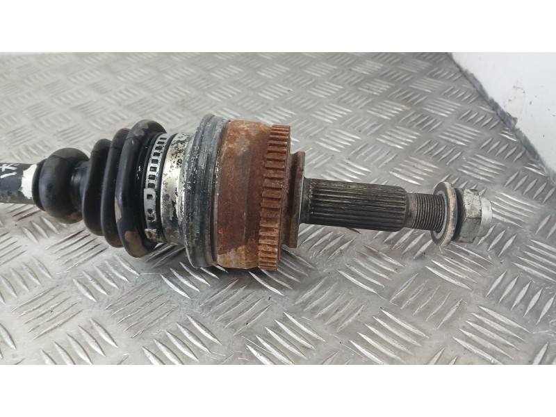 Recambio de transmision trasera derecha para ssangyong kyron 2.7 xdi 4x4 referencia OEM IAM 4230009602  