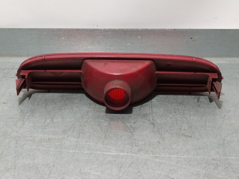 Recambio de piloto trasero central para mini mini (r56) cooper d referencia OEM IAM 63246946904  