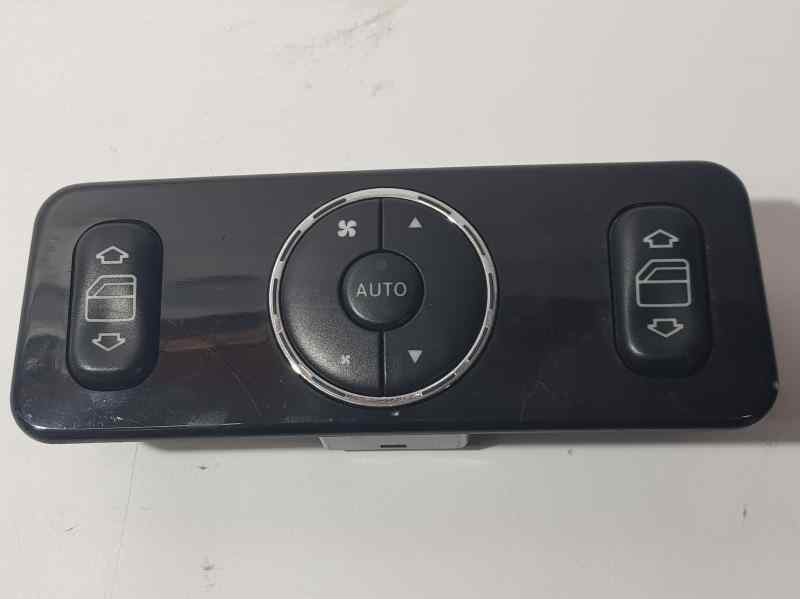 Recambio de mando climatizador para mercedes-benz clase m (w163) 270 cdi (163.113) referencia OEM IAM A1638200526 03420630 