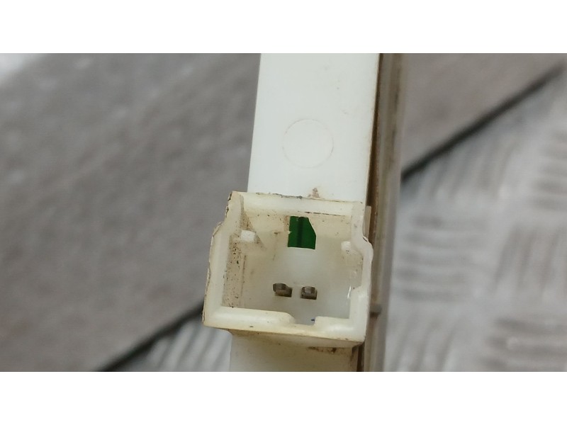 Recambio de luz central de freno para peugeot 206 cc cc referencia OEM IAM S30211260  