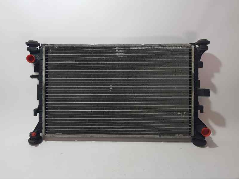 Recambio de radiador agua para ford focus berlina (cak) ghia referencia OEM IAM 98AW8061PF 8805F04 