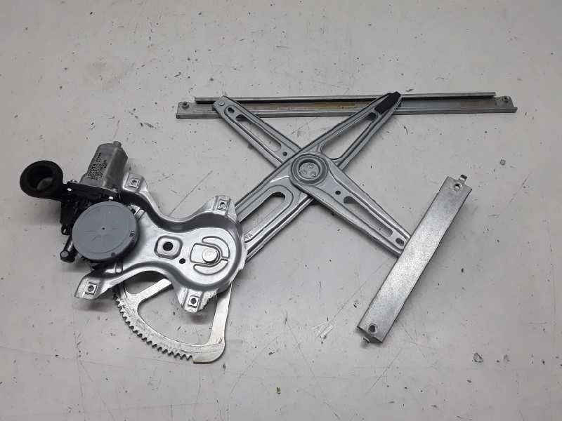 Recambio de elevalunas delantero derecho para toyota yaris (ksp9/scp9/nlp9) 1.3 cat referencia OEM IAM 857100D100  6 PINES