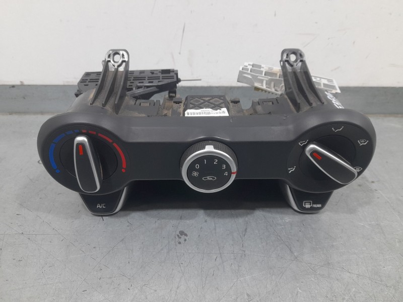 Recambio de mando calefaccion / aire acondicionado para kia rio (yb) hibrid referencia OEM IAM 97250H8120LEF  