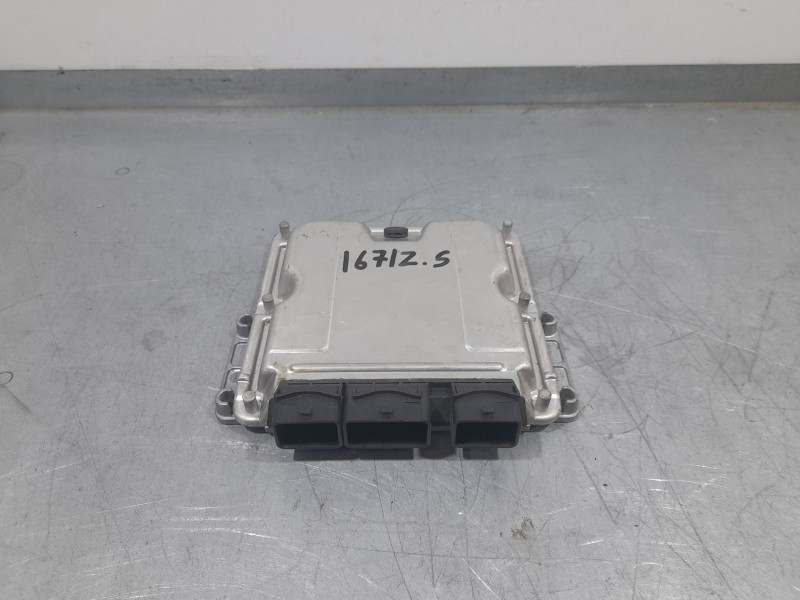 Recambio de centralita motor uce para citroën c5 i (dc_) 2.0 hdi (dcrhzb, dcrhze) referencia OEM IAM 9644721080 0281010808 BOSCH