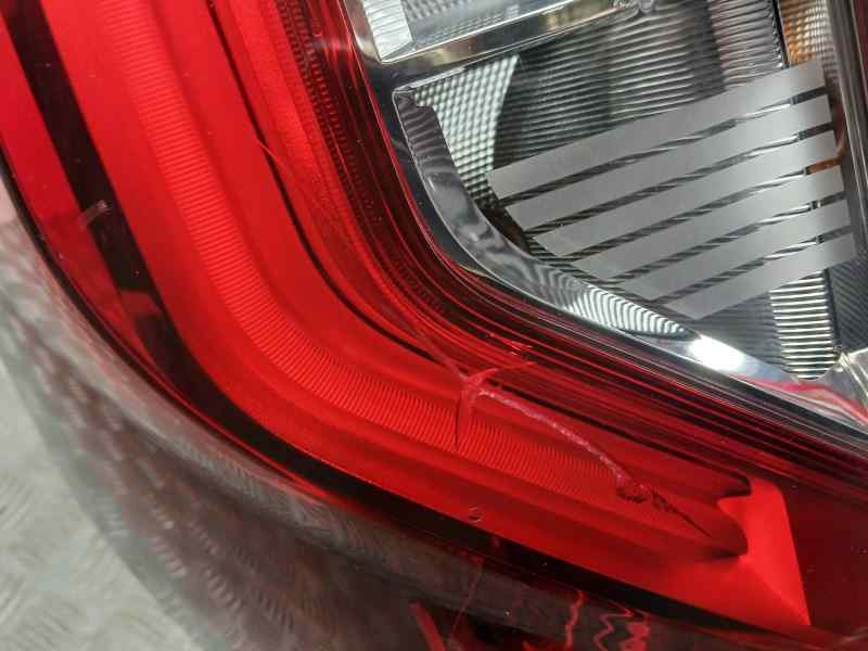 Recambio de piloto trasero izquierdo para nissan towstar acenta referencia OEM IAM 165551132R  TOCADO