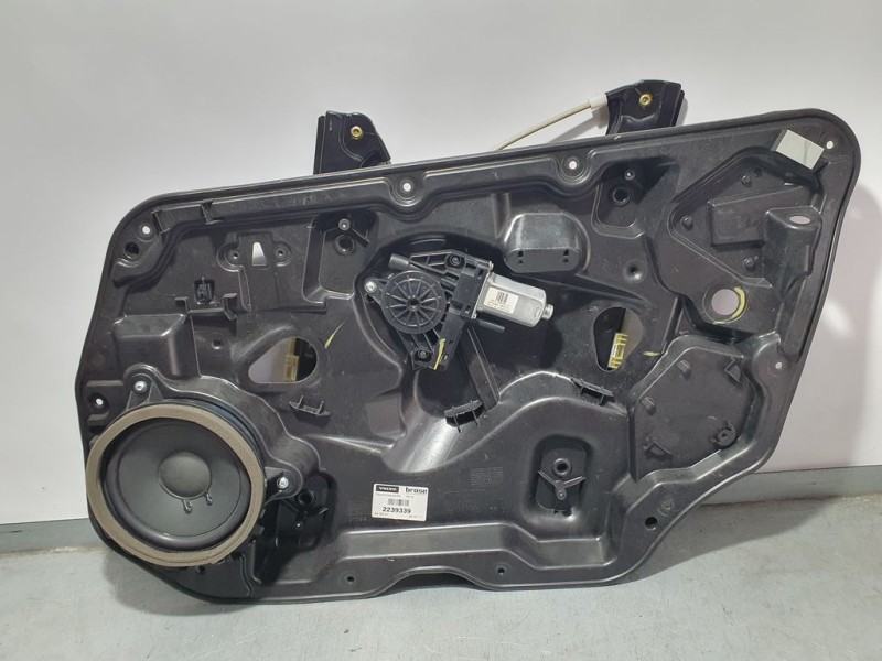 Recambio de elevalunas delantero derecho para volvo xc60 kinetic awd referencia OEM IAM 2239339  BROSE ELÉCTRICO