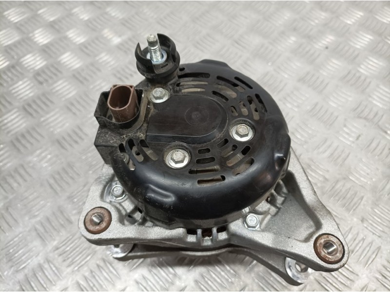 Recambio de alternador para ford focus st-line referencia OEM IAM LX6T10300EAA 1042119630 