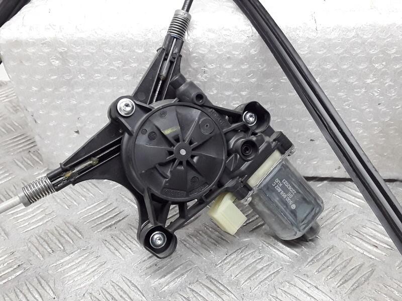 Recambio de elevalunas delantero derecho para seat ateca (kh7) xperience referencia OEM IAM 575837462A  