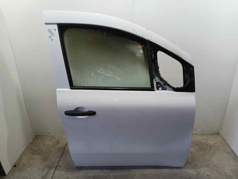 Recambio de puerta delantera derecha para nissan towstar acenta referencia OEM IAM 8010000Q1H  TOCADA CRISTAL CUSTODIA ROTO Y GO
